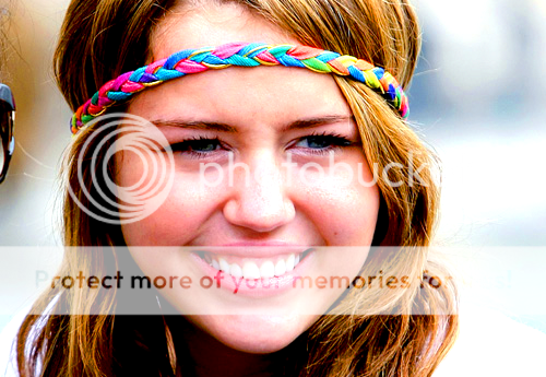 Miley Cyrus Pictures, Images and Photos