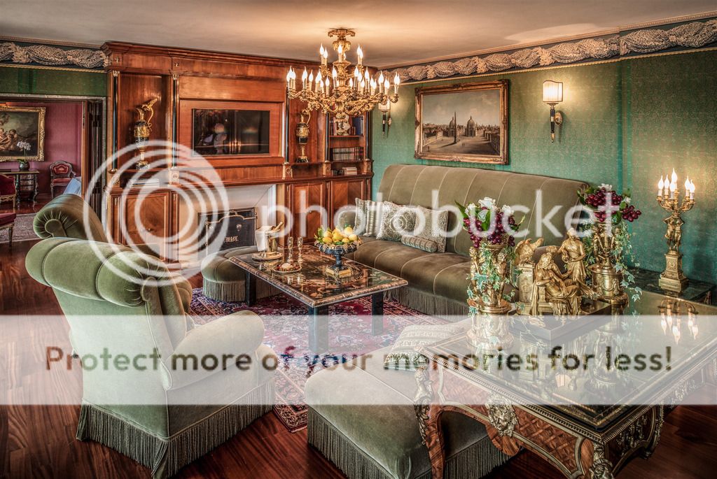 photo Petronius Suite Living Room_zpssiij2gow.jpg