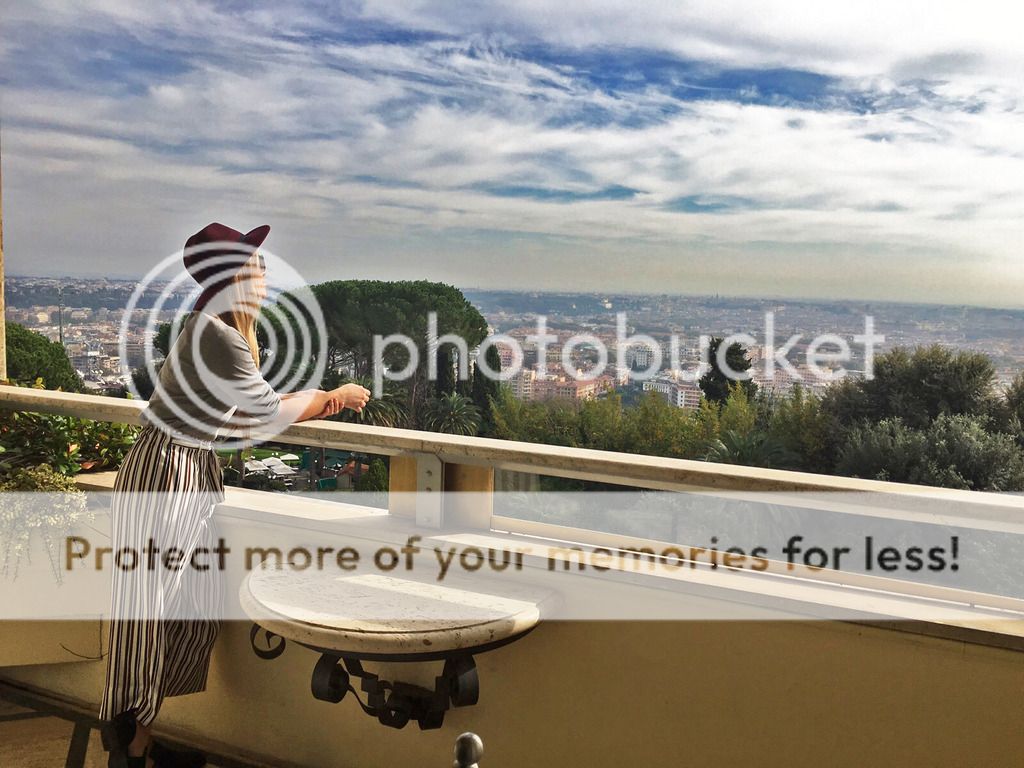 photo eda776b866842bd87ee425f5f11c1e8cedited_zpsvp8uvfl2.jpg