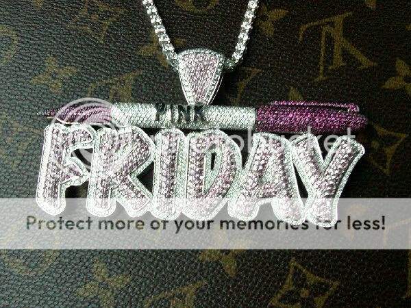 nicki-minaj-pink-friday-chain. nicki minaj pink friday. nicki-minaj-pink-friday-chain.